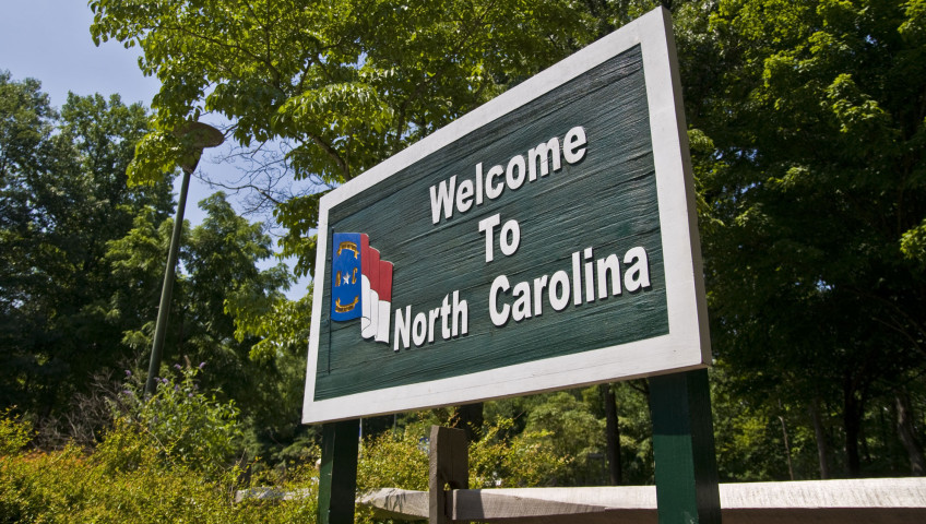 Welcome to North Carolina sign.